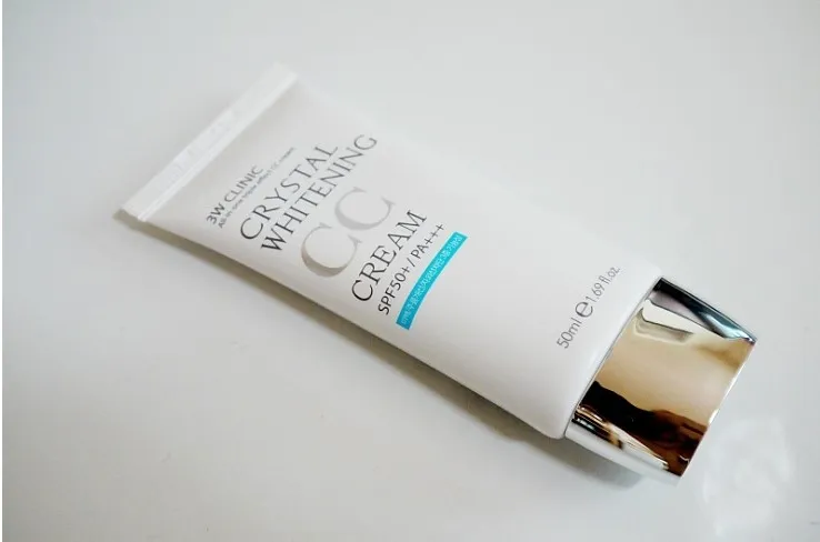 32235 3w clinic cc cream application