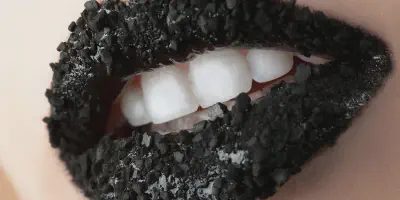 /img/32241-maintaining-white-smile.webp