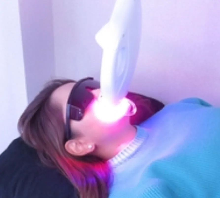 /img/32252-teeth-whitening-results.webp
