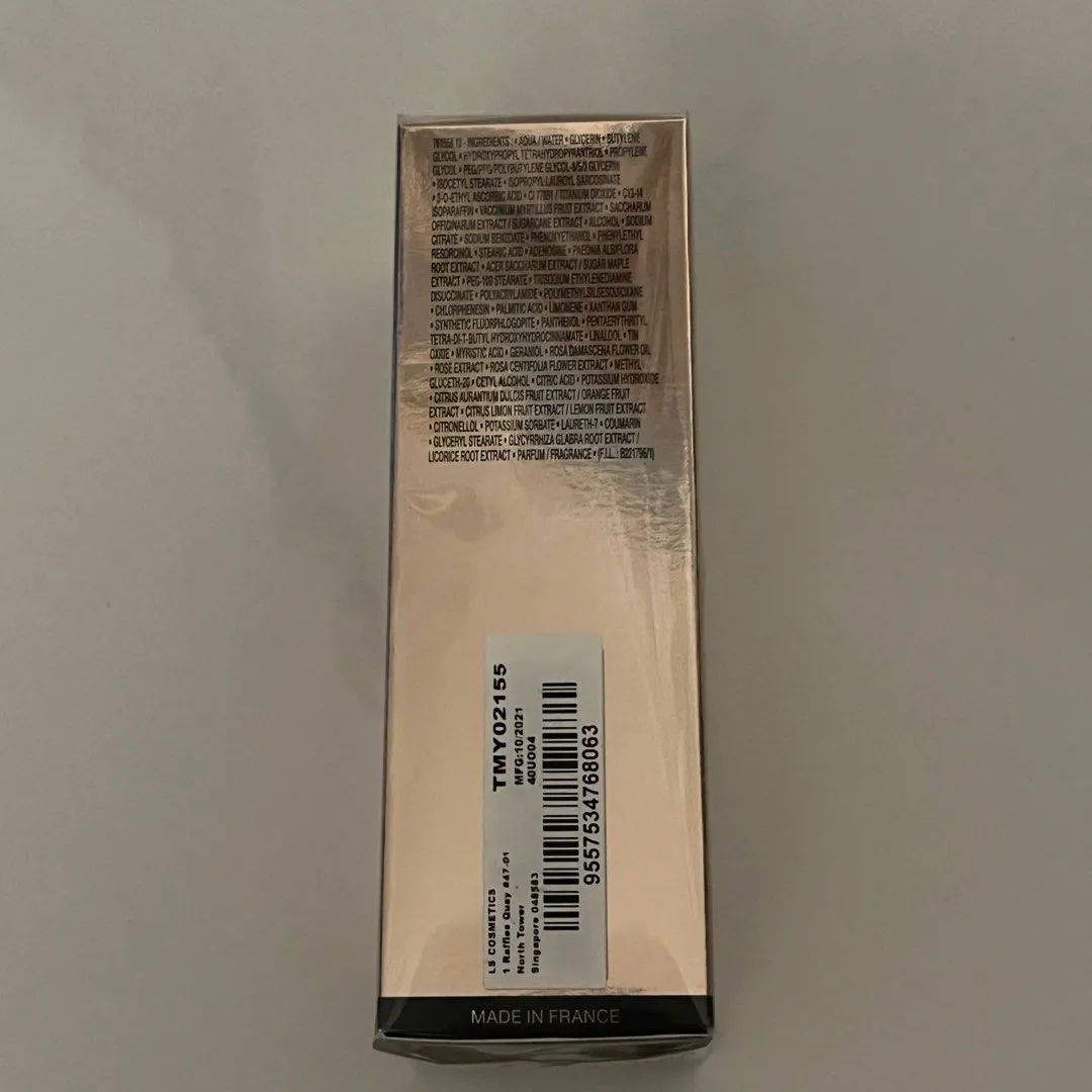 32261 hydrated skin