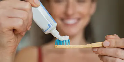 /img/32355-healthy-smile.webp